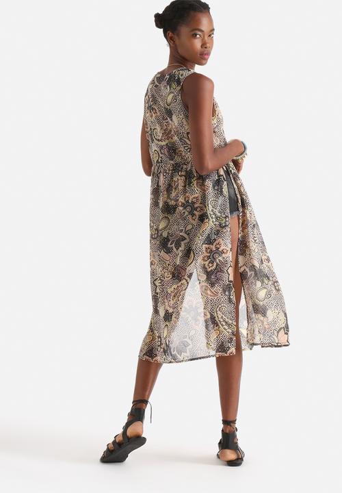 Influence. - Paisley Print Side Slit Top