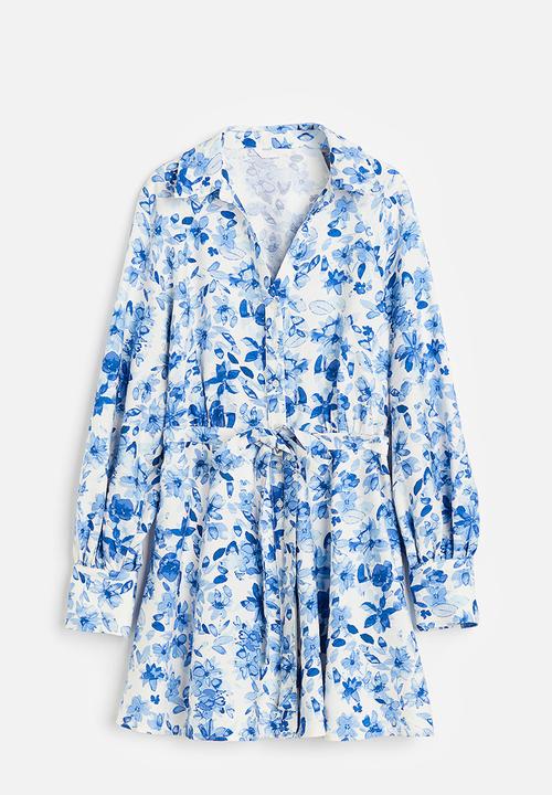 H&M - Tie-belt dress - white blue floral 