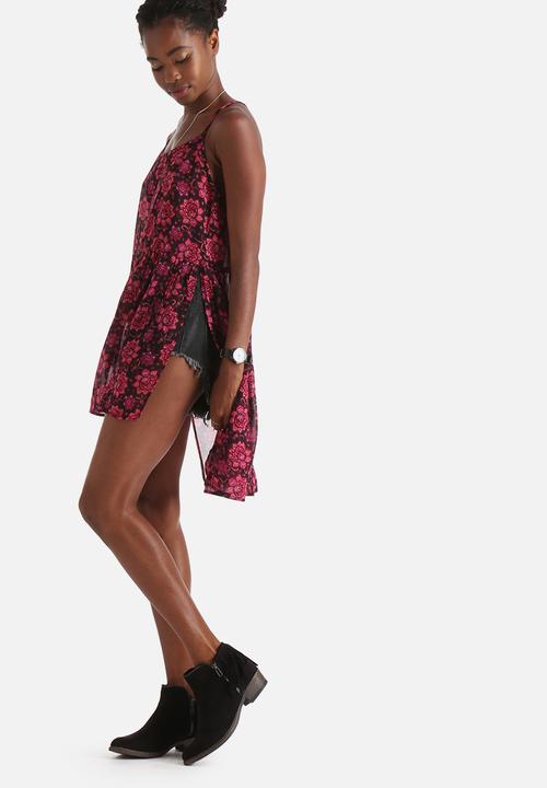 Influence. - Longline Side Split Chiffon Cami Tunic