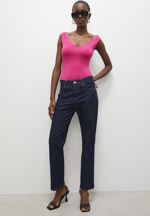 Superbalist - Off the shoulder V bodysuit - pink