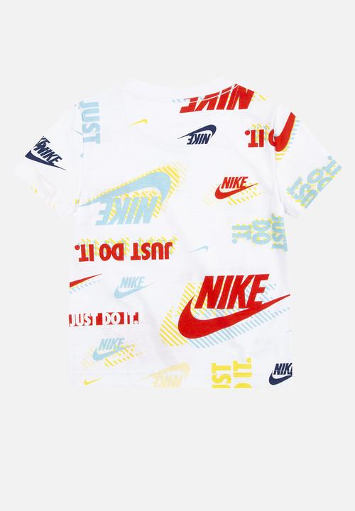 Nike - Nkb active pack aop ss tee - white
