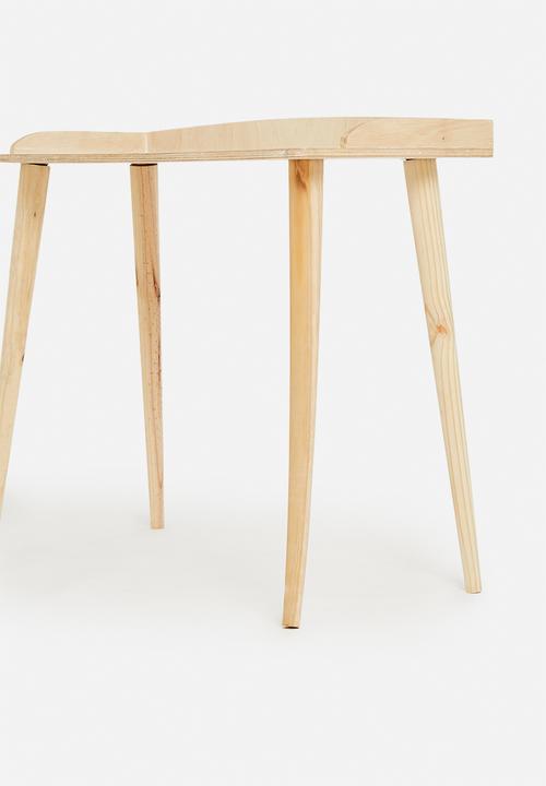 Native Decor - Perry desk - natural