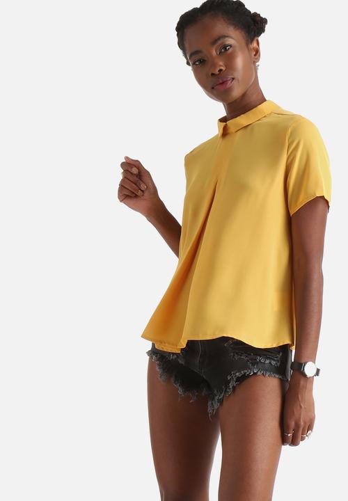 Influence. - Collared Blouse With Front Pleat Detail