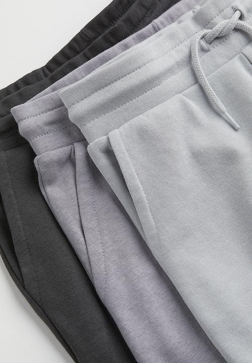 H&M - 3-Pack shorts - dark grey & light grey