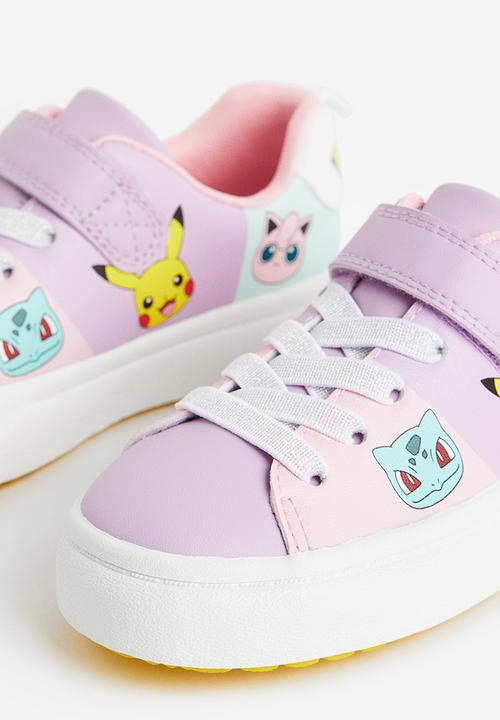 H&M - Printed trainers - light purple pokémon