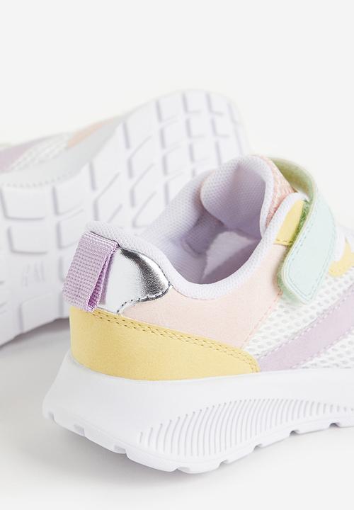 H&M - Lightweight-sole trainers - light pink block-coloured