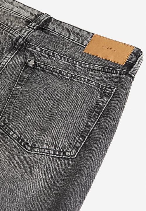 H&M - Curvy fit straight regular jeans - grey