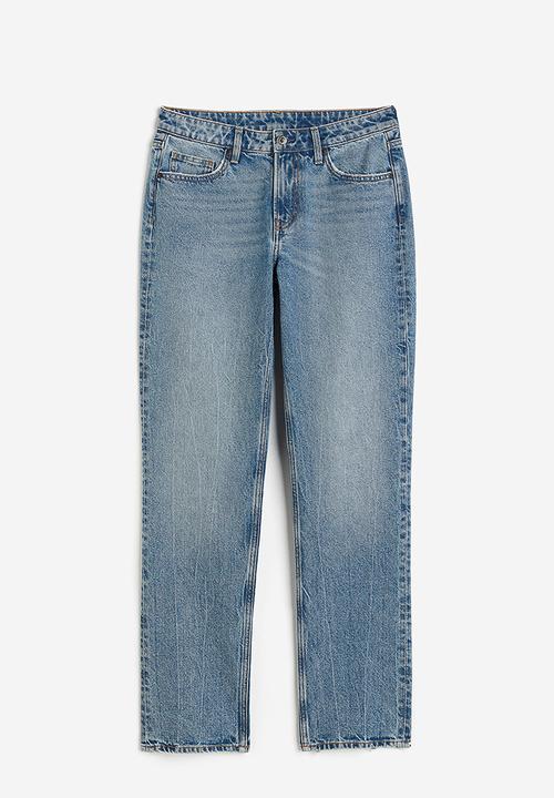 H&M - Curvy fit straight regular jeans - denim blue 