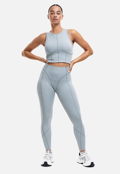 H&M - Drymove™ medium support sports bra - grey