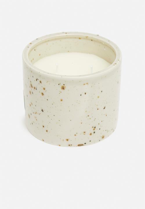 H&S - Speckle Ceramic Candle - Light Grey/Oud Wood
