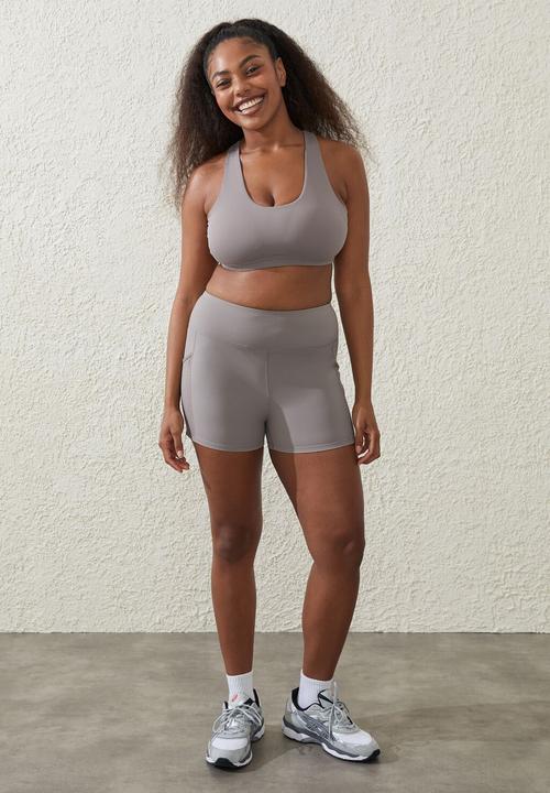 Cotton On - Ultra luxe pocket shortie short - desert grey