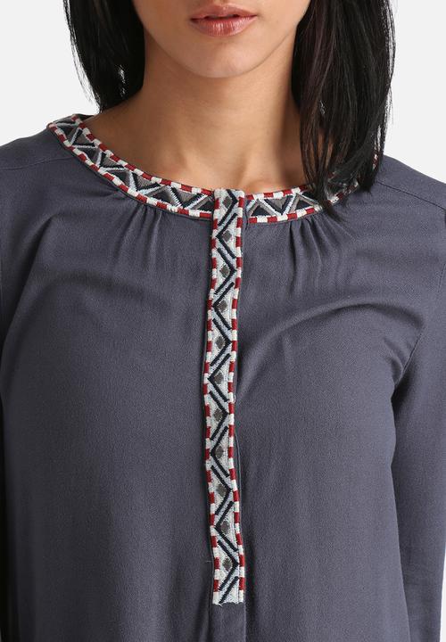 Vero Moda - Scarlet Top