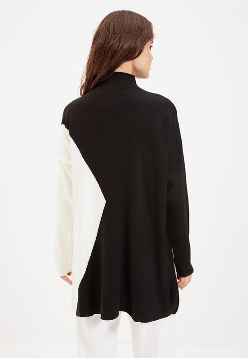 Trendyol - Modest colour block sweater - black