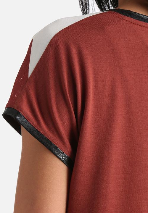 Vero Moda - Marie Lei Wide Top
