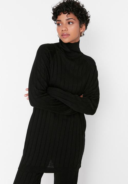 Trendyol - Modest poloneck knit two-piece set - black