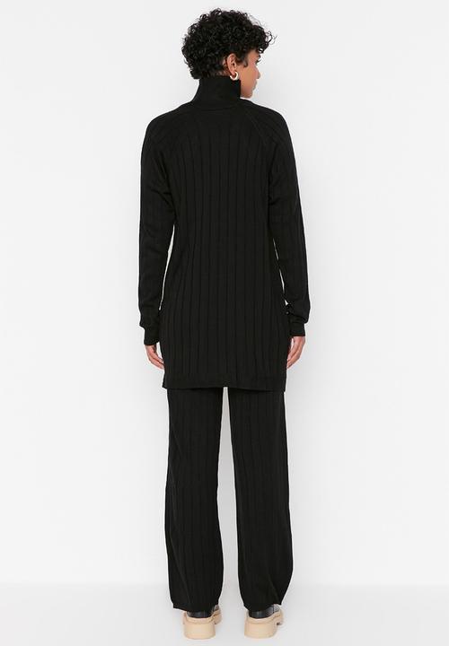 Trendyol - Modest poloneck knit two-piece set - black