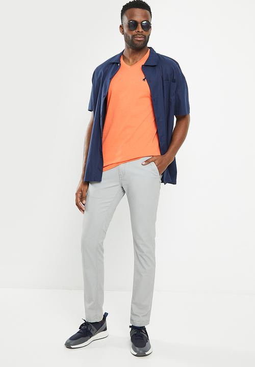 POLO - Mens V-neck short sleeve tee - taupe