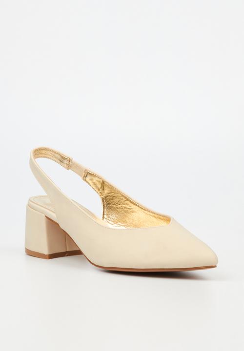 Butterfly Feet - Taisha 2 court heel - beige