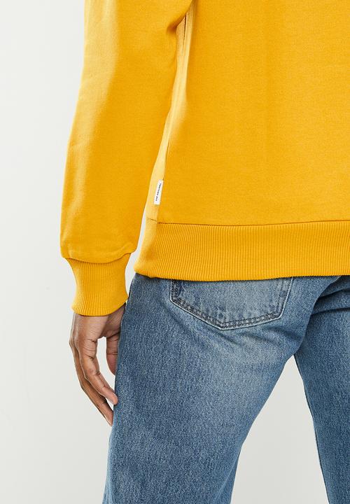 Ben Sherman - Target crew sweater - dijon mustard