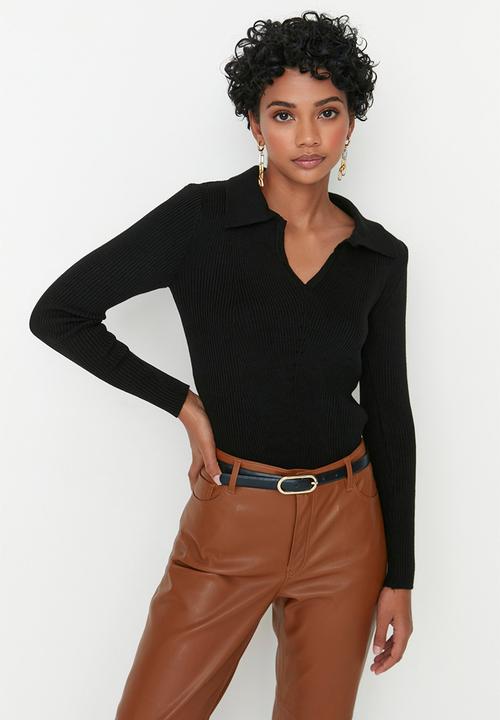 Trendyol - Collar knit top - black