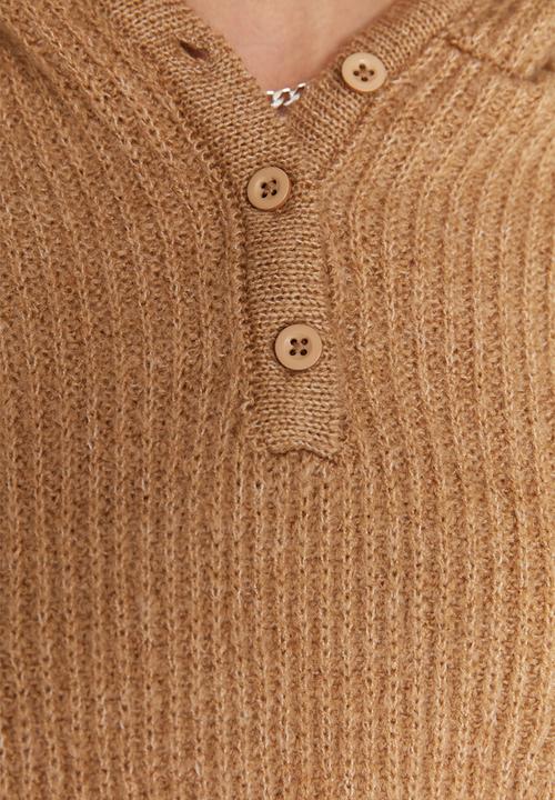 Trendyol - Long sleeve hooded sweater - camel