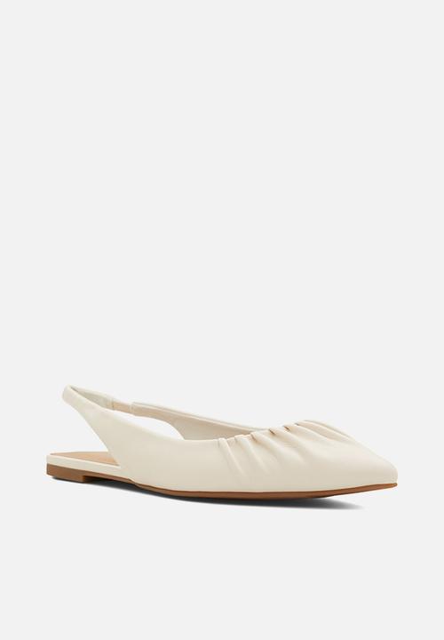 Call It Spring - Sashay slingback pump - ice