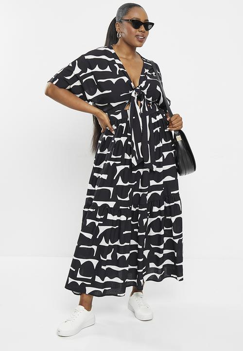 Me&B - Plus the lucy midi dress with tie front detail - black & white