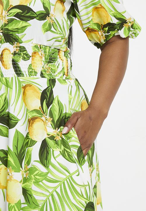 Me&B - Shirred waist & shoulder round neck dress - lemon print