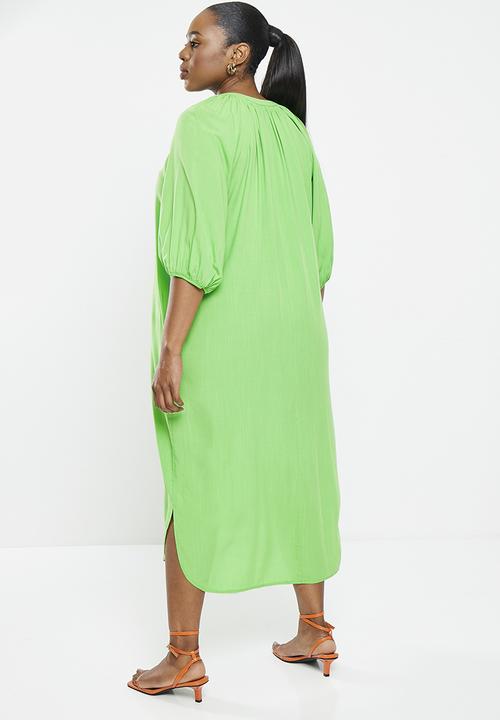 Me&B - Plus the easy tunic dress - apple