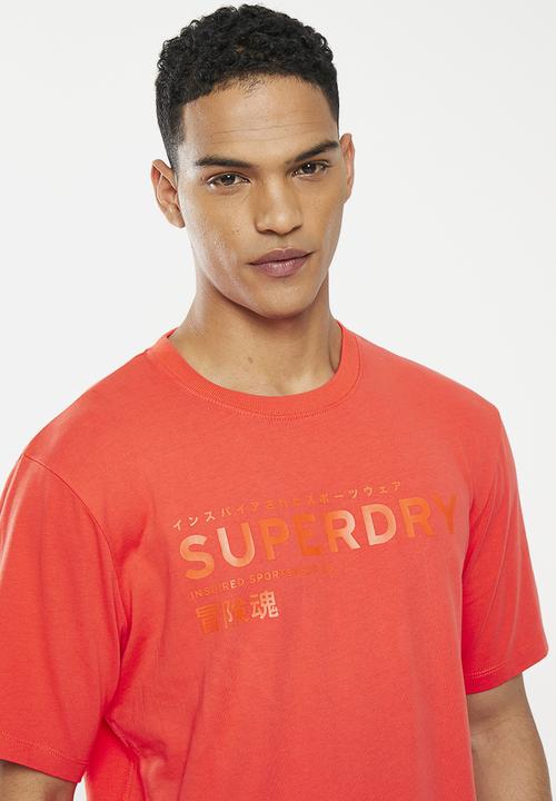 Superdry. - Code stacked logo tee - sunset red
