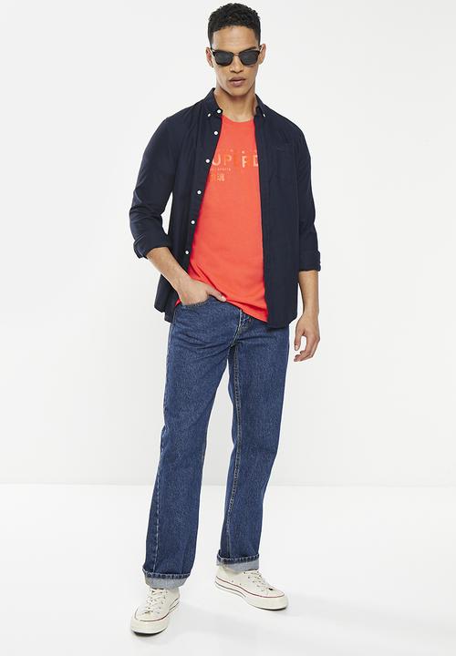 Superdry. - Code stacked logo tee - sunset red
