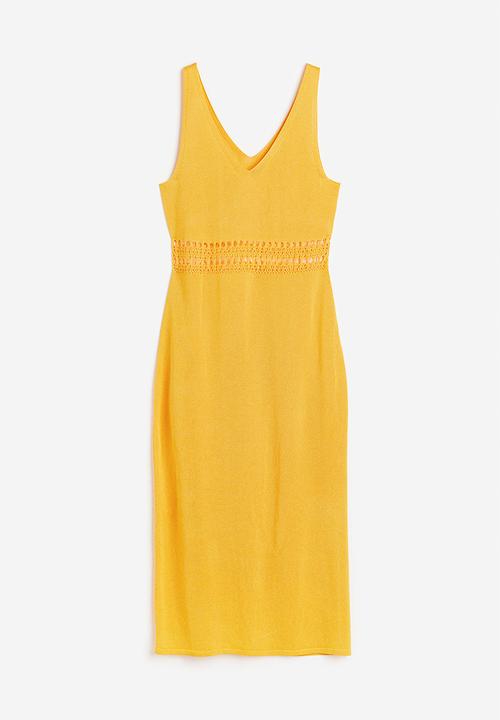 H&M - Fine-knit dress - yellow