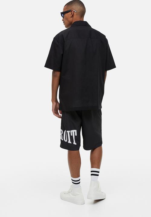 H&M - Relaxed fit short-sleeved shirt - black
