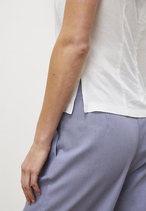 edit - Linen blend boat neck cami - white