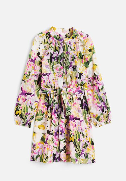 H&M - Tie-belt crêpe dress - light pink floral