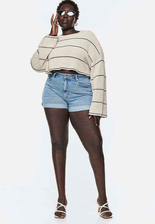 H&M - Curvy fit mom high denim shorts - light denim blue