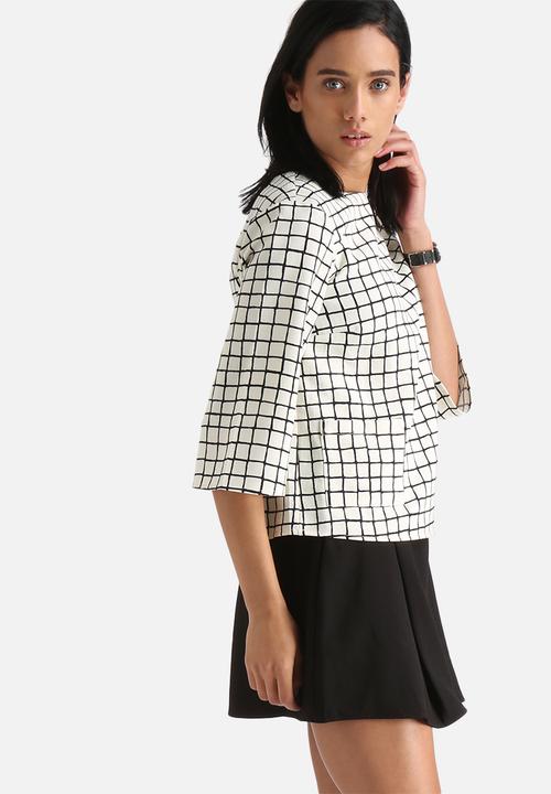 Influence. - Grid Print Pocket Shell Top