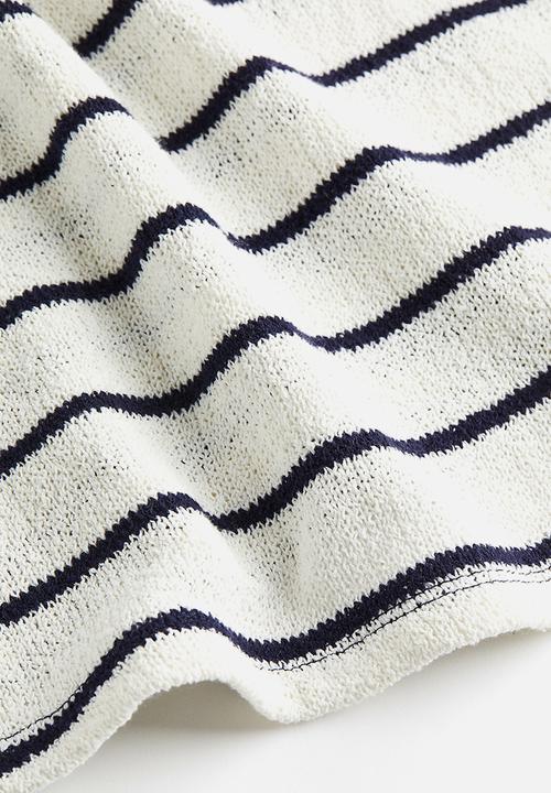 H&M - Boxy jumper - white
