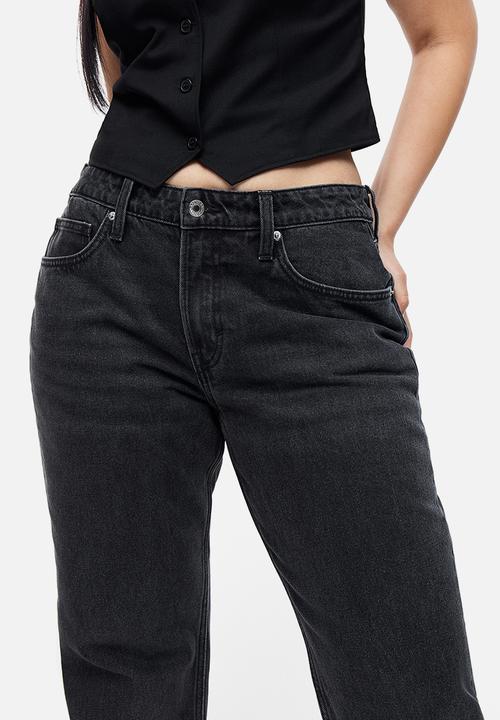 H&M - Curvy fit straight regular jeans - black