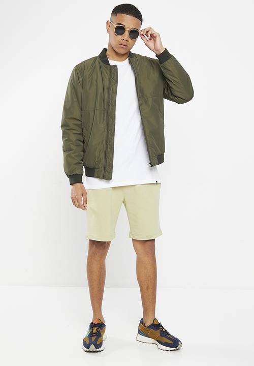 Brave Soul - MSRT-69TARLEY23 shorts - pale olive
