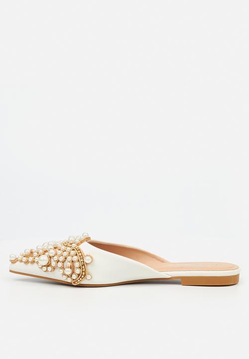Miss Black - Clam 1 mule - white