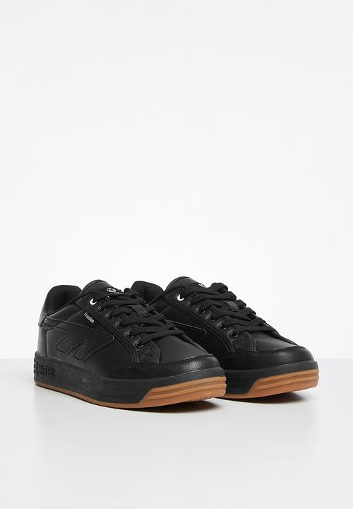 Hi-Tec - Freedom jnr - black/gum