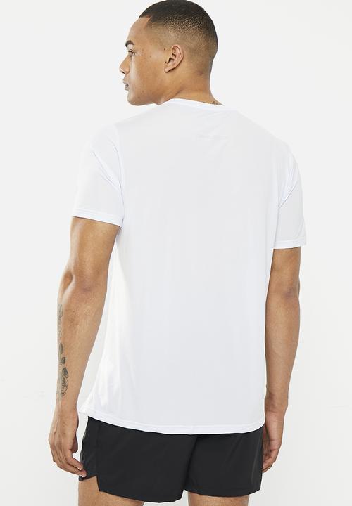 New Balance  - Graphic Accelerate short sleeve T-shirt - ice blue 