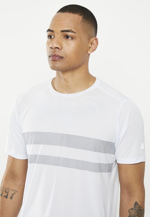 New Balance  - Graphic Accelerate short sleeve T-shirt - ice blue 