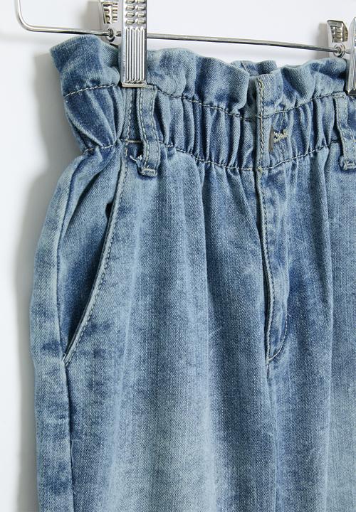 MINOTI - Paperbag waist denim jeans - acid blue
