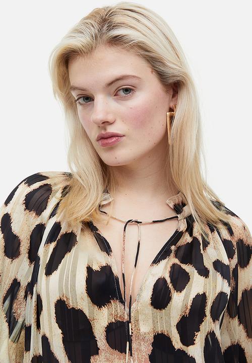 H&M - Frill-trimmed crêpe blouse - light beige leopard print 