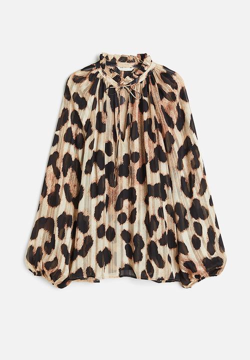 H&M - Frill-trimmed crêpe blouse - light beige leopard print 