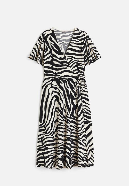 H&M - Jersey wrap dress - cream zebra-print 