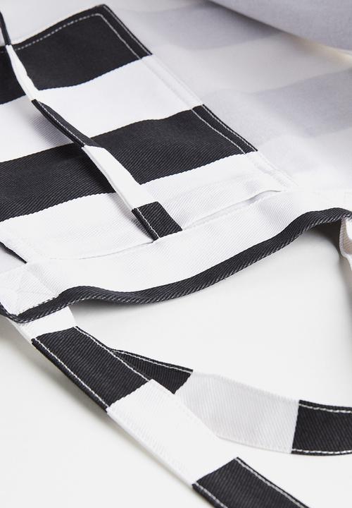 H&M - Cotton canvas beach bag - black & white
