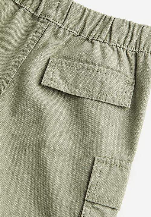 H&M - Cotton cargo shorts - grey green